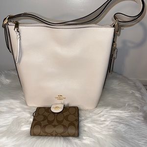 Coach bucket bag with wallet NWT